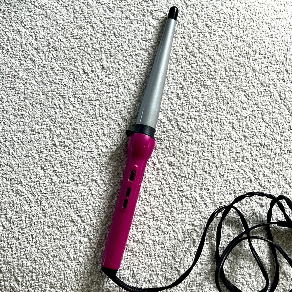 Conair curling iron